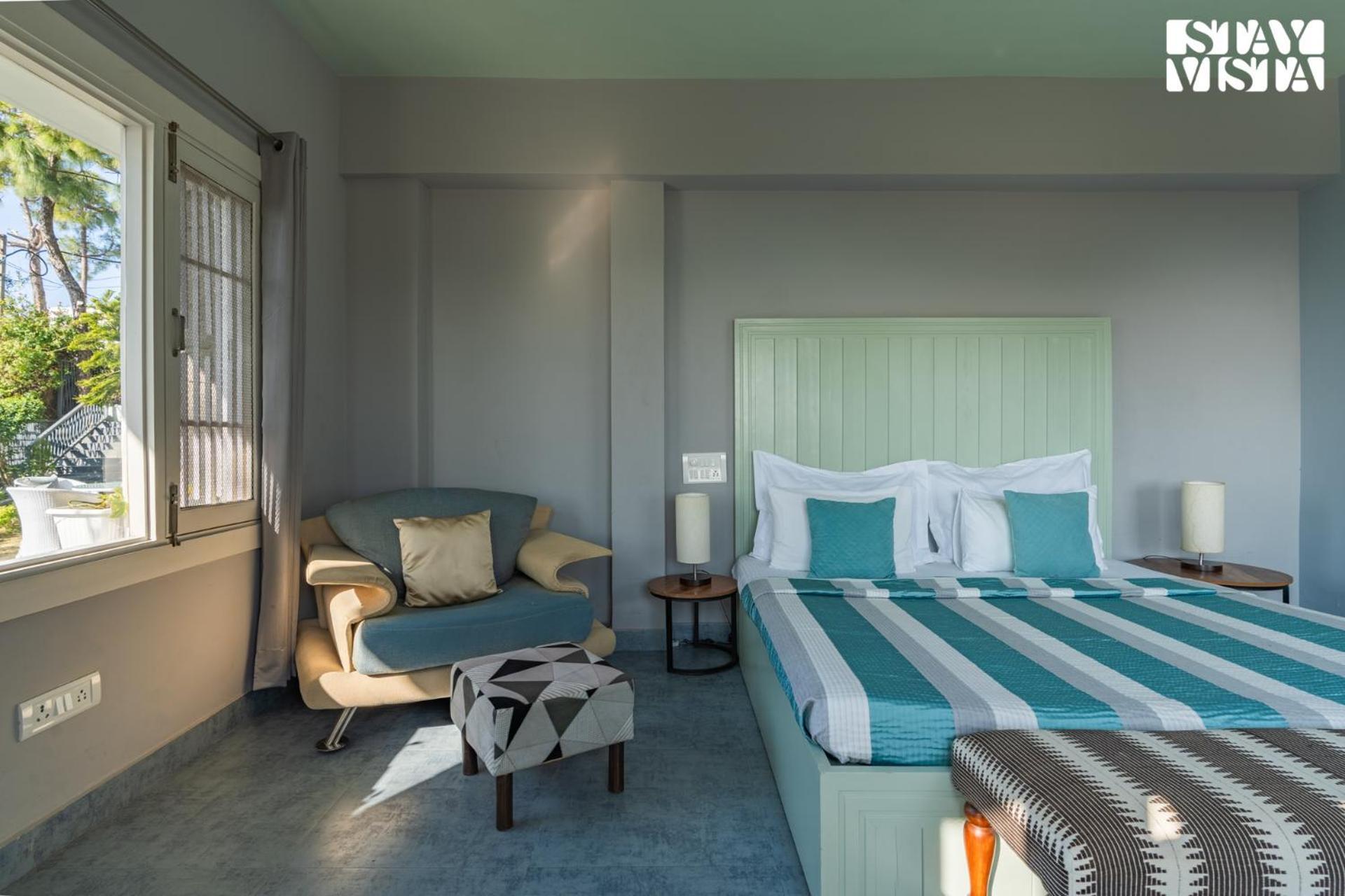 Stayvista At Serene With Outdoor Bonfire Barog エクステリア 写真