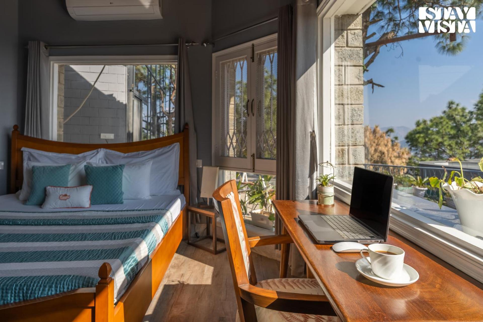 Stayvista At Serene With Outdoor Bonfire Barog エクステリア 写真