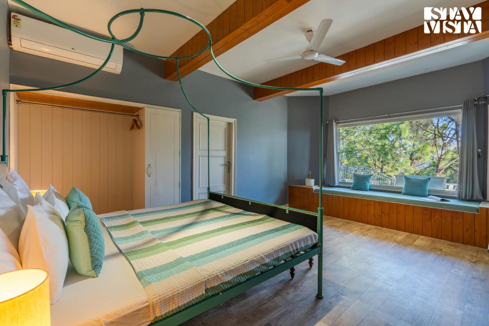 Stayvista At Serene With Outdoor Bonfire Barog エクステリア 写真